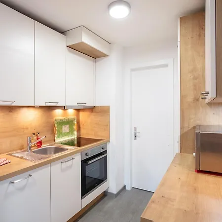 Apartamento Diamant-3 *